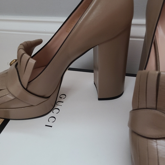 Gucci Marmont GG Platform Fringe Pump - Picture 10 of 16